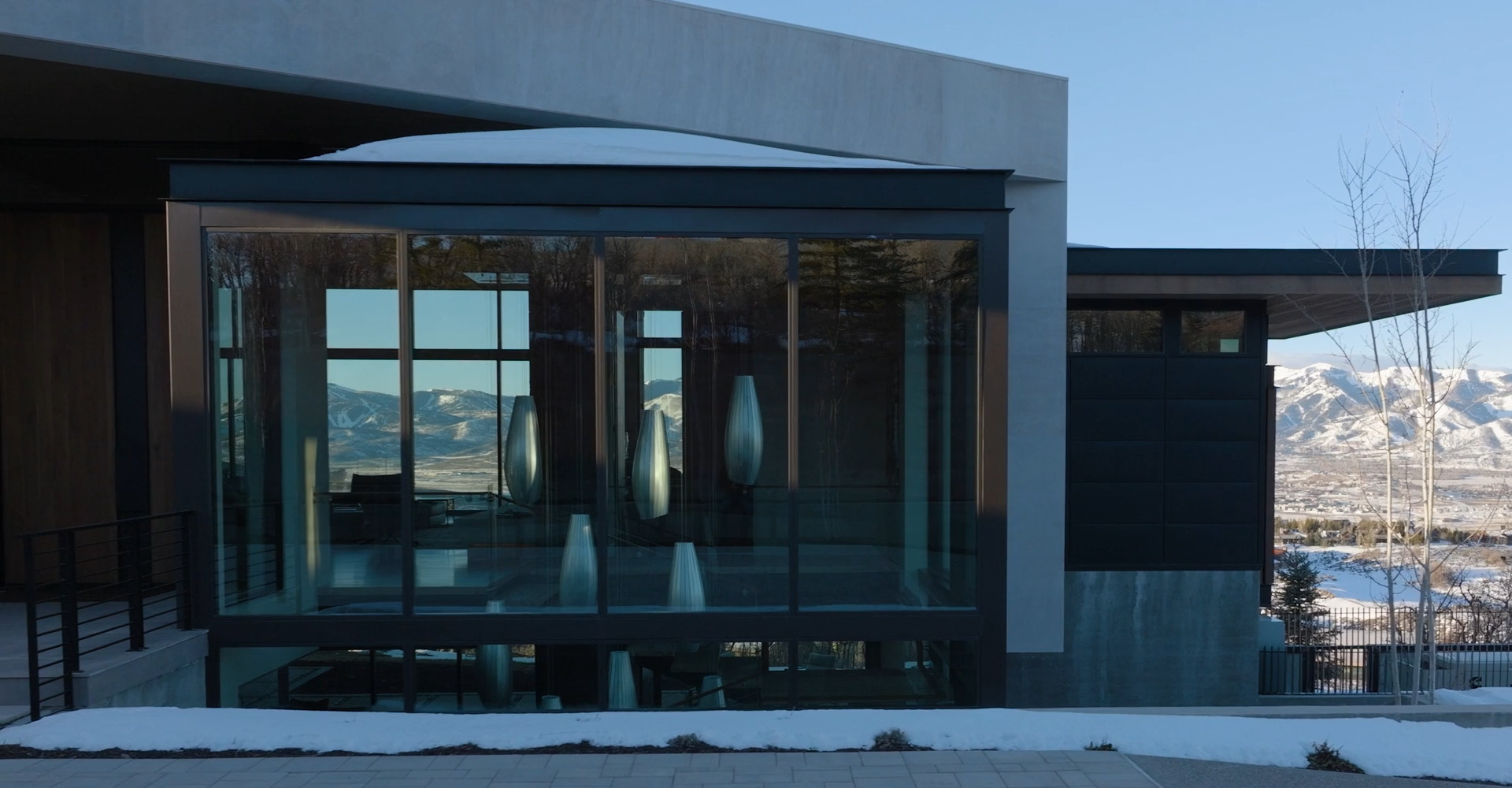 Best_aluminum_alloy_doors_and_windows_brand
